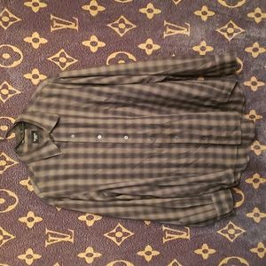 Large Haggar button up collared shirt
